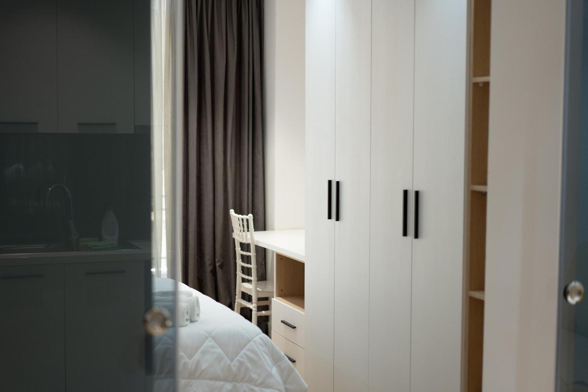 Cosy Urban Central Apartment Tirana Exterior photo